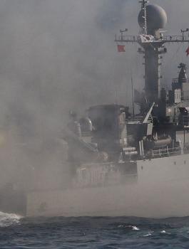 البحرية اليونانية تعترض