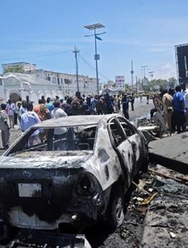 قتلى وجرحى بتفجير في مطعم شهير بالعاصمة الصومالية مقديشو