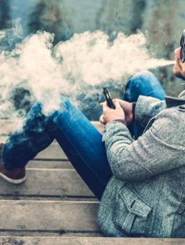 وفيات السجائر الالكترونية 