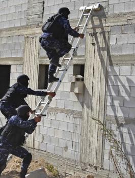 القبض على عصابة سرقة في نابلس 