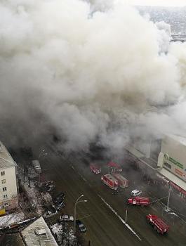 مقتل 48 شخصاً بحريق ضخم في مركز تجاري بروسيا