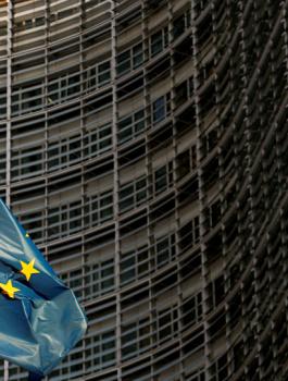 الاتحاد الأوروبي يمدد عقوباته على رموز سورية حتى 2020