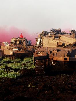 جيش الاحتلال يقتحم بلدة سورية رفقة جرافتين ودبابة ميركافا