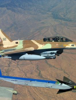 مصادر لبنانية: غارات اسرائيلية تستهدف مواقعاً لحزب الله