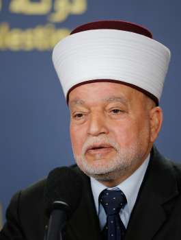 مفتي القدس يحدد موعد صلاة العيد