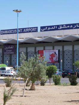 ناشطون: غارة إسرائيلية استهدفت مؤسسة إيرانية قرب مطار دمشق