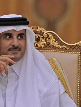 امير قطر واللاجئيين 