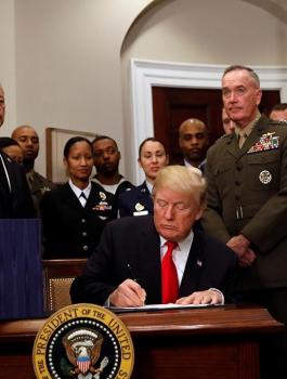 ترامب وميزانية الدفاع الامريكية 