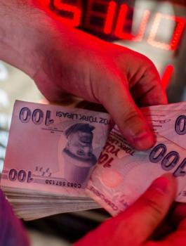 الليرة التركية وترامب 