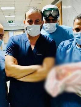 طفل مصري وفيروس كورونا 