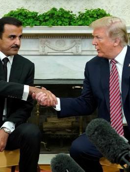 ترامب وأمير قطر 