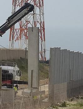 بناء جدار بين اسرائيل ولبنان 