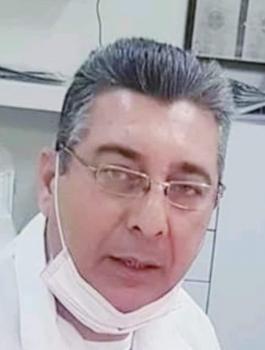 وفاة طبيب الاسنان ناصر ناصر 