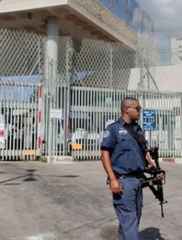 اصدار اوامر اعتقال اداري بحق معتقلين فلسطينيين 