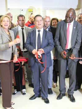 الصحة تفتتح مركز خدمات للجمهور ونظاما إلكترونيا للتحويلات