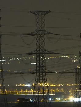 عقوبات اسرائيلية على كهرباء القدس 