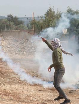 اصابات في مسيرة كفرقدوم 