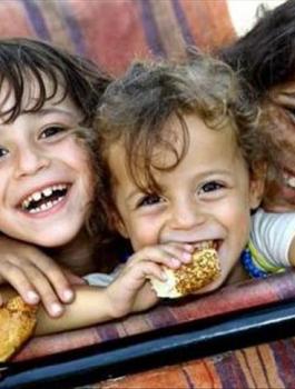 اطفال المسلمين 