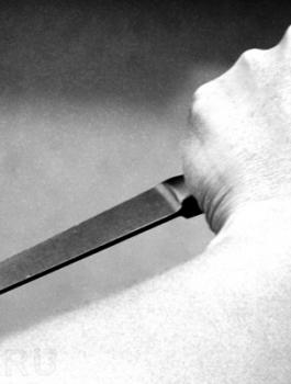 طالب يقتعل مدرسته في بيلاروسيا 