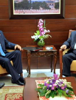 690d89ff19dbbb76eef022878f5c700b