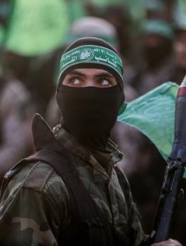 استشهاد احد عناصر القسام 