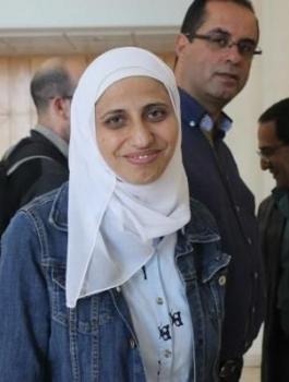 محكمة إسرائيلية تتهتم شاعرة فلسطينية بالتحريض ودعم "الإرهاب"
