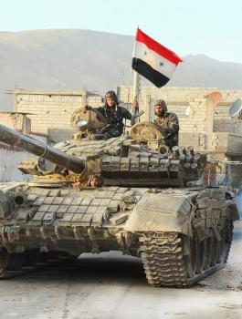 جيش النظام السوري يعتقل 70 جندياً فرنسياً في القاملشي