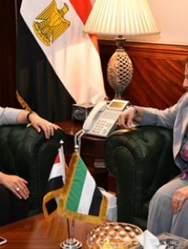 وزيرة الصحة الفلسطينية ووزيرة الصحة المصرية 