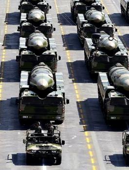 إسرائيل تتهم إيران بتحويل سوريا لأكبر قاعدة عسكرية في العالم وتخصيص 35 مليار دولار لذلك