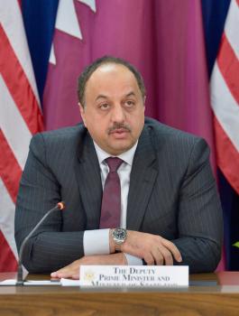 وزير الدفاع القطري والحرية 