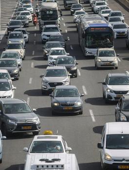 نتنياهو واسرائيل والاغلاق الشامل 