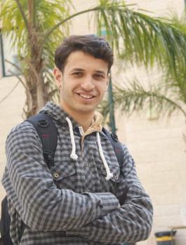 منع دخول طالب الى جامعة النجاح الوطنية 