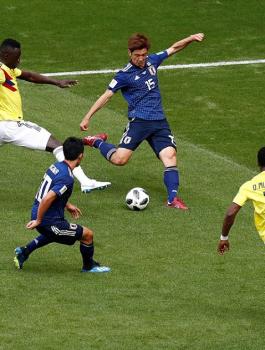 الكولومبي سانشيز يدخل التاريخ بحصوله على ثاني أسرع بطاقة حمراء عبر المونديال