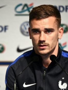 غريزمان: فرنسا تملك القوة الضاربة لتحقيق حلم التتويج بكأس العالم