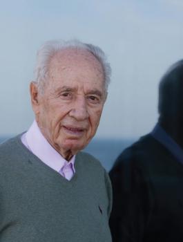 شمعون بيريس وايران 