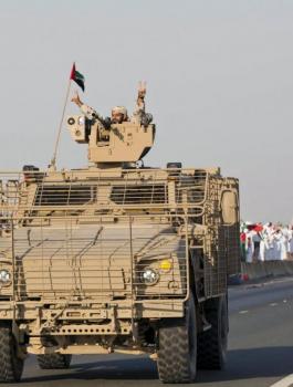 الحوثيون يتهم الإمارات باحتلال أرض يمنية