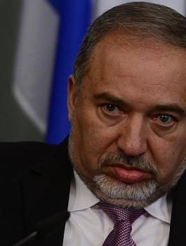 ليبرمان وحماس 