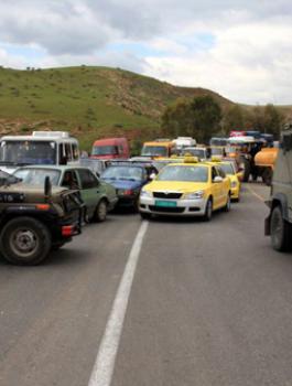 جيش الاجتلال يهدد اصحاب سيارات  الاجرة