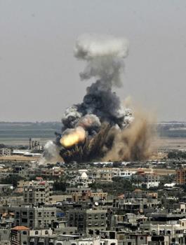 شهيد واصابات في انفجار عرضي بغزة 