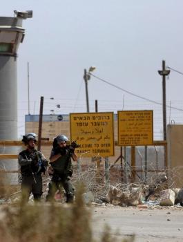 اصابة سجان اسرائيلي 