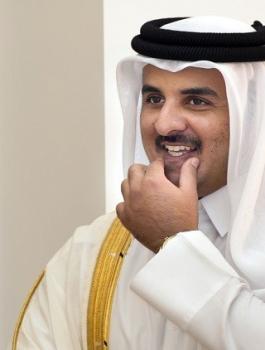 أمير قطر يبعث برقيتي تهنئة للعاهل السعودي ولولي العهد الجديد