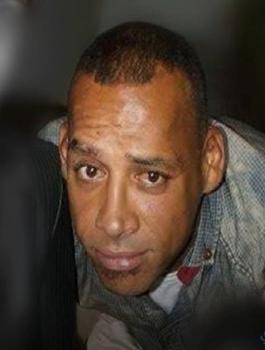 تسليم جثمان الشهيد السراديح 