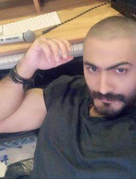 تامر حسني في المستشفى 