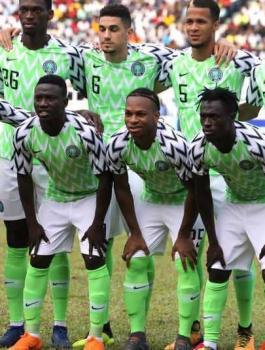 زي منتخب نيجيريا في كأس العالم 
