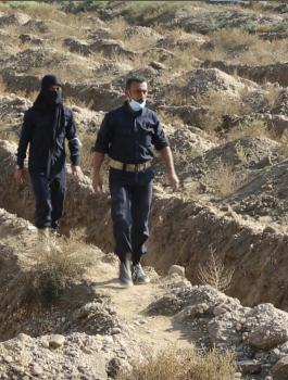 مقبرة جماعية لكويتين في العراق 