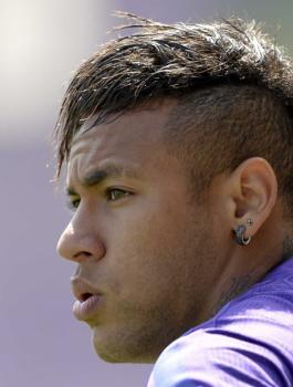 نيمار يتقدم بشكوى ضد برشلونة 