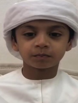 طفل اماراتي 