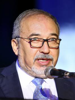 ليبرمان يوجه "نصيحة" إلى بشار الأسد
