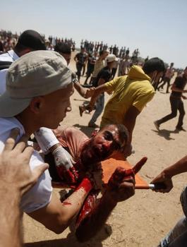 135 شهيداً وأكثر من 15 ألف جريحاً منذ الثلاثين من مارس الماضي في الضفة وغزة