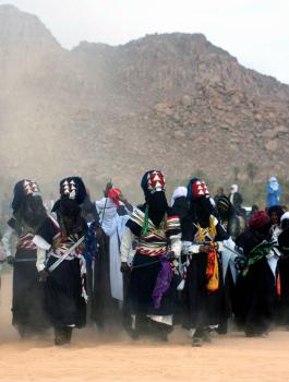 اكتشاف مقابر "أسلاف الطوارق" تعود لآلاف السنين بصحراء ليبيا